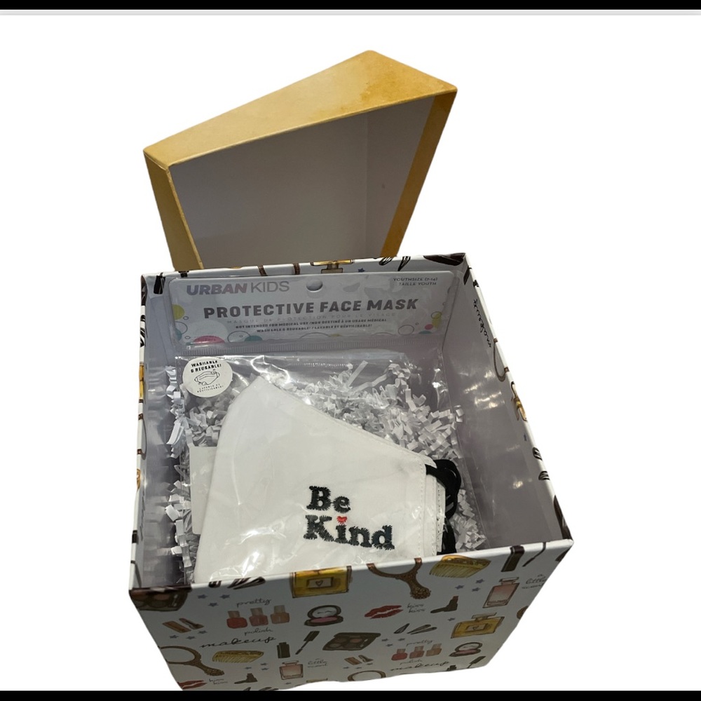 Mystery Box - Picture 8 of 10